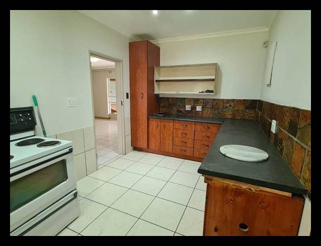 3 BEDROOM HOUSE FOR SALE IN BIRCH ACRES